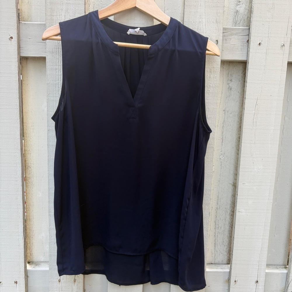 Pleione Navy Sleeveless V-Neck Chiffon Camisole